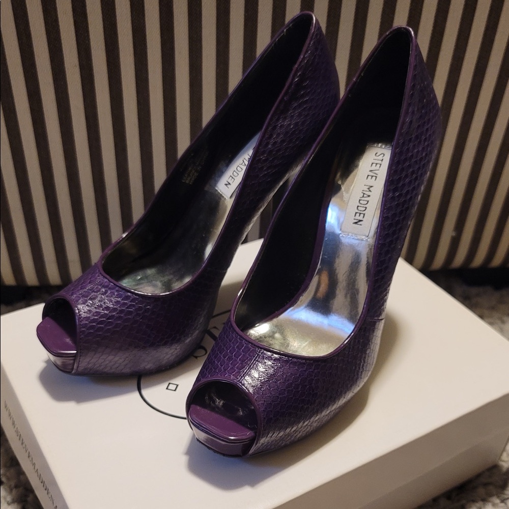 Womens peep toe stilettos
